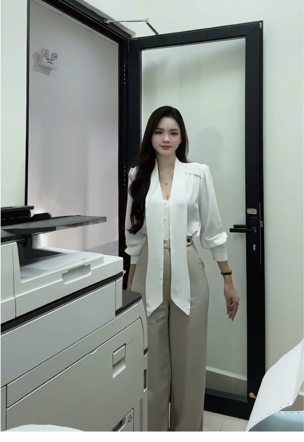Nỗi buồn dân văn phòng: Đi làm ngày thứ 7. 🥲 #xuhuong #thinhhanh #aosomi #docongso #reviewquanao 