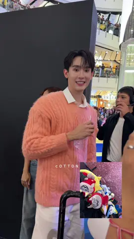 บอกบุ๊คว่าเอาFOXไปซักให้หน่อย บุ๊คบอกโอ้ยมอมมาก😂 FORCEBOOK WITH SHEEP #SheepxForceBook ♡#kasibook <3 @kasibook_ ♡