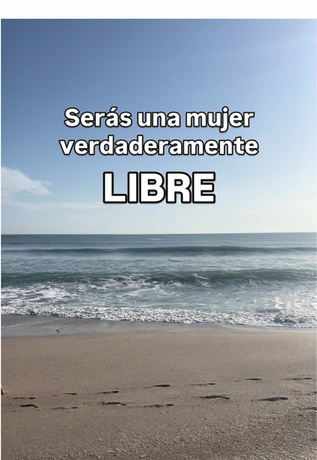 La transformación ocurre cuando te levantas y automáticamente en tu rutina está el hacer ejercicio. La transformación ocurre cuando ya no tienes que mentalizarte todos los días para ir al gym. La transformación ocurre cuando te das cuenta que cuidas tu cuerpo no porque es tu identidad sino porque es donde mora el Espíritu Santo y hay gente allá afuera que no conoce a Jesús y necesitas estar fuerte y saludable para contarles sobre El. La verdadera transformación no es perder el peso, o que te quede el vestido de la boda, o que bajaste 10 pulgadas de cintura. Eso es solo uno de los resultados de la transformación. 🧡 La verdadera transformación es cuando el corazón y la mente se alinean al propósito que Dios ha puesto para tu vida: ir al mundo y hacer discípulos de todas las naciones, bautizándolos en el nombre del Padre, del Hijo y del Espíritu Santo (Mateo 28).  Tu cuerpo no es tuyo, es de tu Creador. Tienes que cuidarlo como algo que te han prestado y que es de mucho valor, porque tu valor no está en tu peso ni en cuanto músculo tienes sino en que fuiste pagada con sangre y que eres amada más de lo que te imaginas. 🧠Si quieres realmente trabajar en una transformación de corazón, de mente y de hábitos, mi membresía Wellness 360° es para ti.  Aquí no trabajamos solo la caparazón…trabajamos todo lo que hay dentro, porque es lo que realmente importa y lo que trae resultados eternos.  👉🏻 Mas info de tu transformación aquí: www.melissa-wellness.com/360 