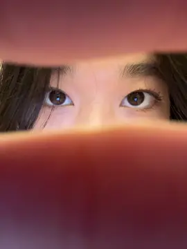 I think my right pupil looked like a heart #oceaneyes #eyetrend 