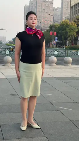 Tiến bước trong cuộc sống! Thổi bùng tâm trạng vui vẻ! Những người lính đã nghỉ hưu! Tinh thần quân đội bất diệt! Chào buổi sáng!