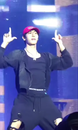 🔥 choo young woo owning the stage with his powerful dance moves 🕺💥 from all day project – wicked to s class by stray kids, he really proved he’s not just an actor but a full performer ✨ #chooyoungwoo #fypage #dance #fanmeet #fanmeeting
