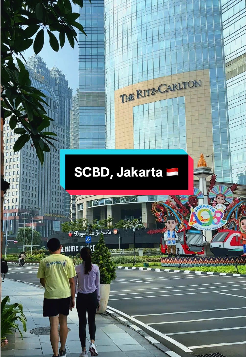 Walking around Sudirman Central Business District (SCBD) Ada yang udah pernah kesini? #jakarta #indonesia🇮🇩 #placetogojkt #walkingaround #jakartavibes 