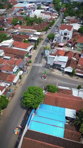 mampir kene diluk rek...pertelon iku tugu opo? #jombangtiktok #jawatimur #jombang #fypシ 