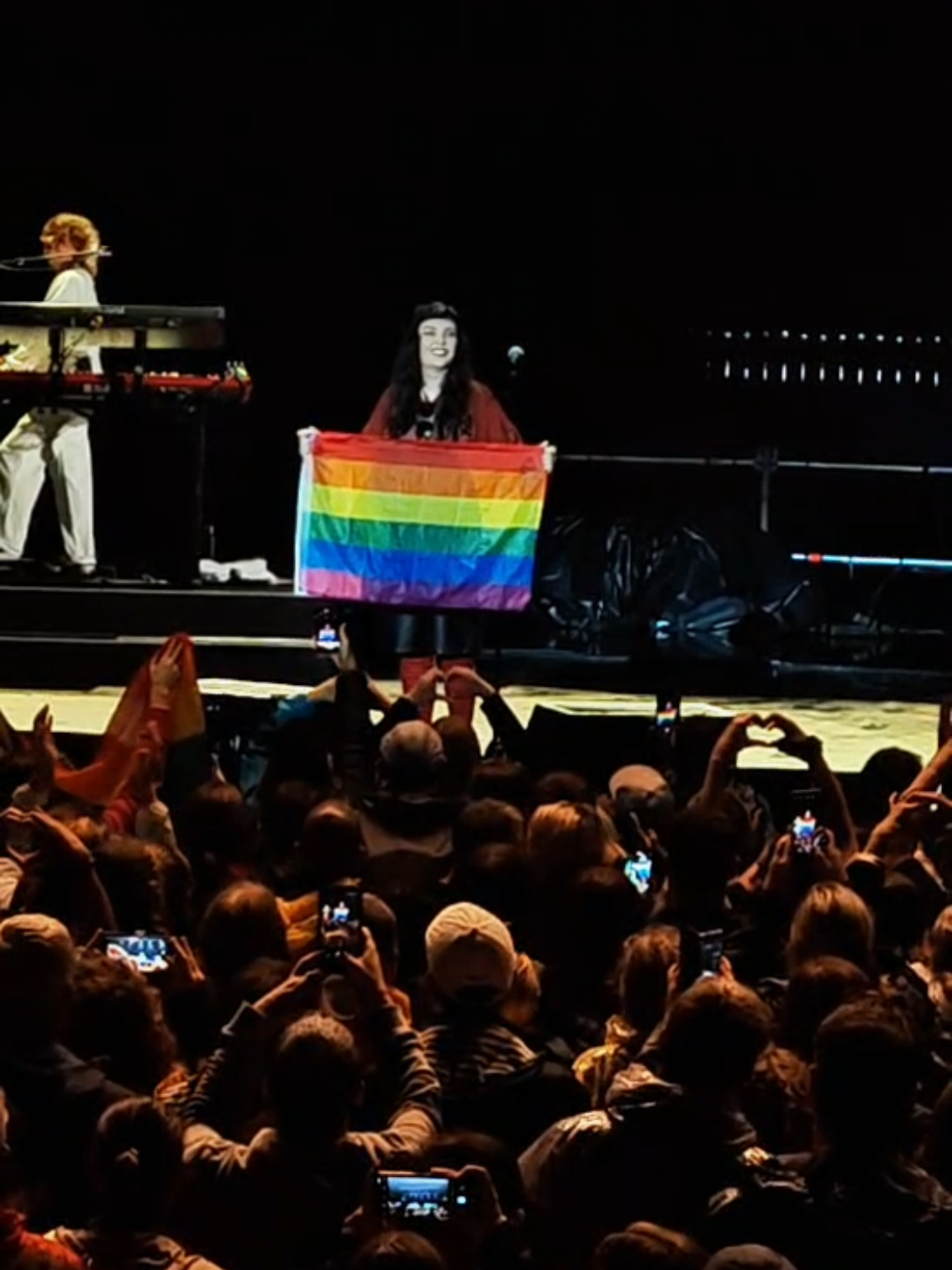 J'ai 👀 la meilleure Hoshi 🏳️‍🌈 #hoshi #amourcensure #lgbt 