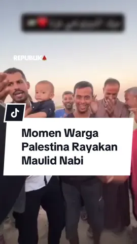Di tengah tenda-tenda pengungsian, di bawah langit Gaza yang masih dipenuhi dentuman, suara zikir dan shalawat justru menggema. Sejumlah warga Palestina yang kehilangan rumah dan tanah airnya merayakan Maulid Nabi Muhammad SAW dengan penuh cinta. Meski hidup dalam bayang-bayang serangan, mereka menunjukkan bahwa iman dan harapan tak pernah bisa dihancurkan. Dalam setiap lantunan pujian, terselip doa untuk kedamaian dan keyakinan bahwa cahaya Nabi akan selalu menjadi penguat di tengah gelapnya penderitaan. Kreator: Ronggo Astungkoro Produser: Ronggo Astungkoro #Republika #CekRepublikaAja #FreePalestine #MaulidNabi  