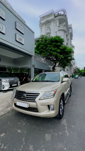 LEXUS LX570 MODEL 2012 SIÊU MỚI. 💰2🧄XXX🍠. Ô La KHÔNG. CHÍN. MỘT. BẢY. 117. SÁU. CHÍN. BẢY#xesanggiatot #thanglongcars #hanoicars #toantrunggialai #lexus lx570