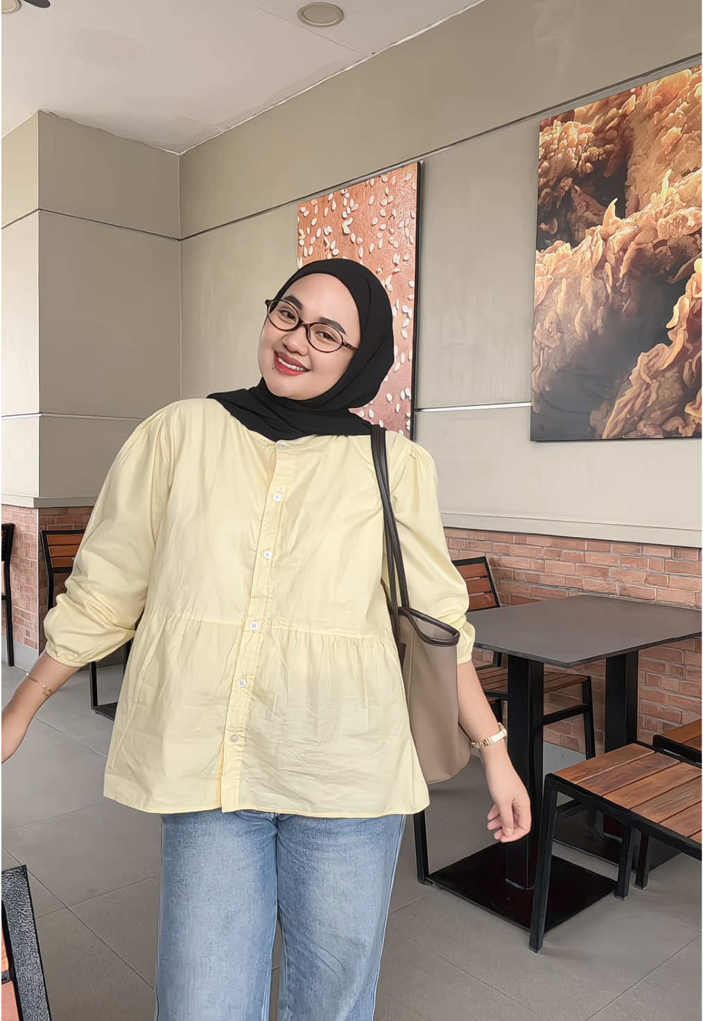 #ootdhijab #outfitideas #outfitinspo #yellowoutfit #fyppp 