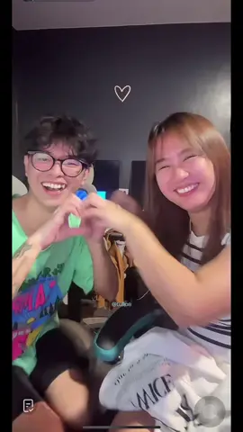 HENJIKO 
