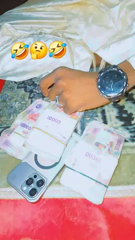 @Djidimi @꧁𝘿 𝙂 𝙝𝙖𝙧𝙤𝙪𝙣꧂ 🤔🤣🤣🤣🤣🤣