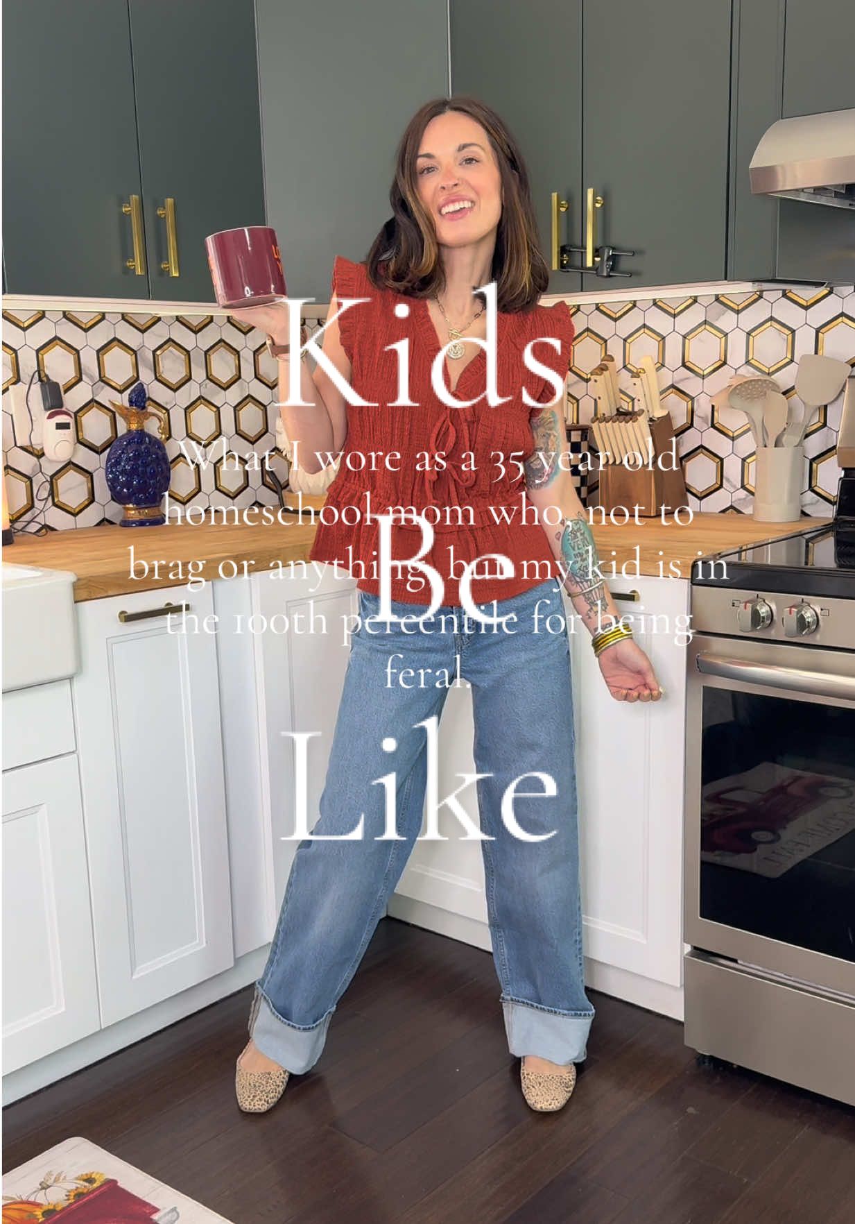 If you love mom style that doesn’t take itself too seriously + a daily dose of homeschool/mom life chaos, hit that follow because you’re in the right place 💕 My entire outfit is linked in my LTK! 🫶🏻 #MomStyle #OOTDMom #HomeschoolMomLife #RelatableMoms