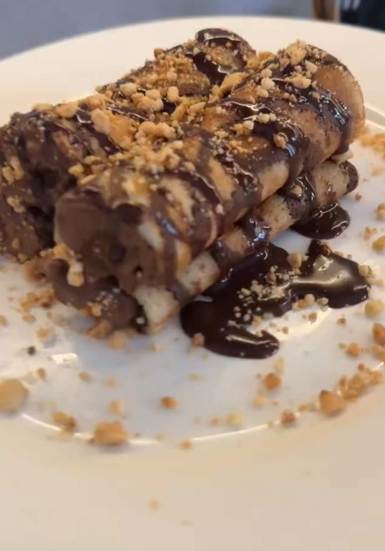 Enjoyable chocolate crepe recipe 🤤🤤🫶🏻##crepe##EasyRecipe##fypシ゚viral##somalifood##yummy