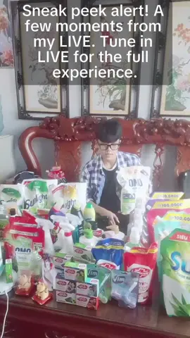 Sneak peek alert! A few moments from my LIVE. Tune in LIVE for the full experience. #tiktoklive #livehighlights