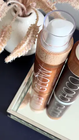 As summer slowly fades, its glow doesn’t have to… ✨ With @cocosolis.official, I hold on to that sun-kissed radiance a little longer—silky oils, golden light, and the feeling of endless summer on my skin.  ✨enjoy an additional 10% off with the code affstefana.✨ or use the link from my bio💕