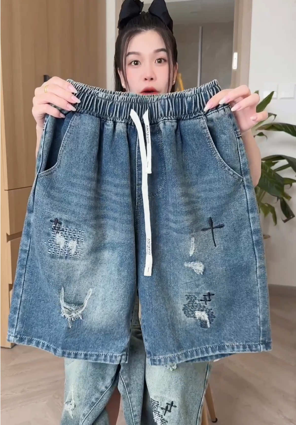 Quần short jean nam form đẹp . #Quanshort #quanshortnam #quanshortjean #quannamdep #quanshortjeannam     