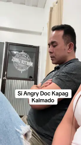 Napakanta si Angry Doc! 😱 #fyp #physicaltherapy #bonesetting #sbapn #chiro #chiropractors #binhi #arthurnery 
