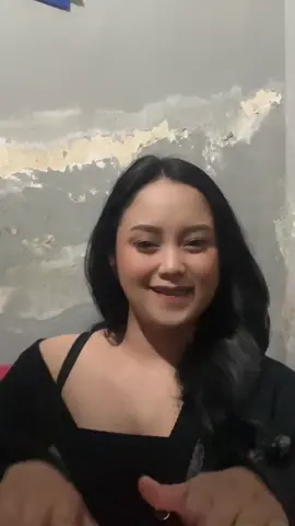 ni kamar mess gelap bgt anjai