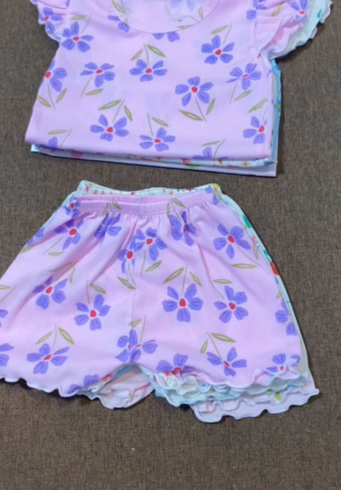 Combo 4 bộ shop tặng 1. Cánh tiên cho be.chất thun tawm Meemf mats êm .#mevabe #medaushop #bocanhtien #viralvideo #bocanhtienchobe 