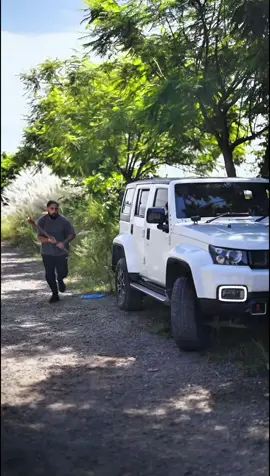 Jeep Tyre 2 😱#salahuddinsatti #fyp #foryou #foryoupage #shortstories 
