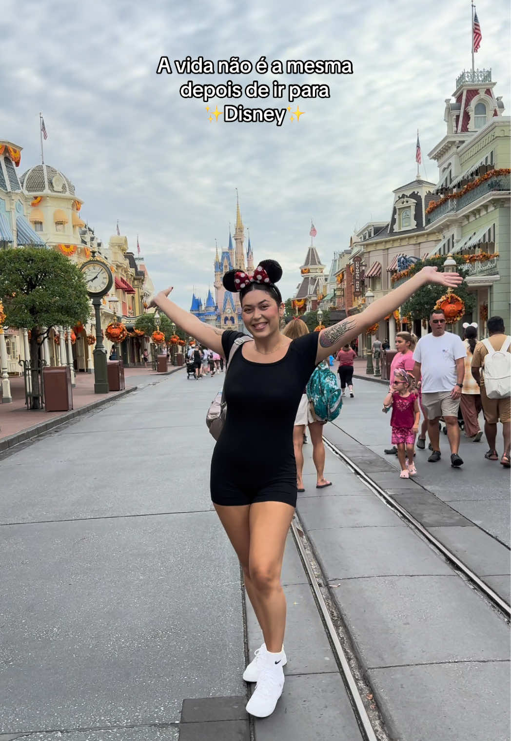 Que experiência 🥺🥹💖🫶🏼 #disneyworld #orlando #castle #fyp #mickeyminnie 