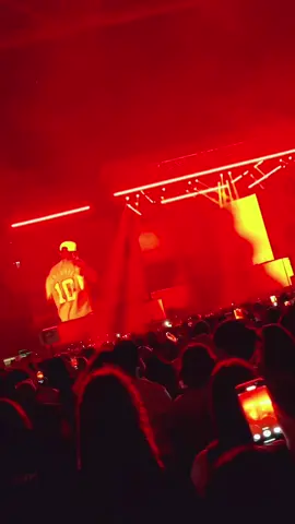 So dope getting the chance to hear @Bryson Tiller at @chrisbrownofficial Breezybowl!! #fyp #tiktok #fypシ #foryoupage #viral 