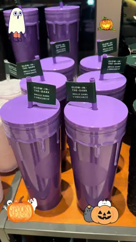Halloween Cups are IN NOW!!!! Get them @Sycuan Casino Resort . Happy Halloween #sycuan #starbucks @Starbucks 