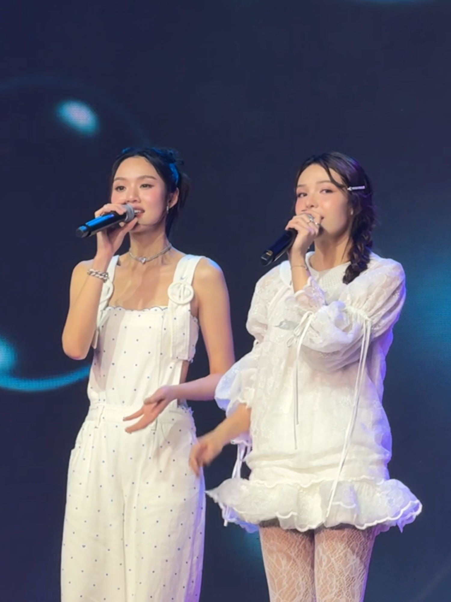 เพลงคู่ที่น่ารักแบบแพ็กคู่ 🧡 #LMSY ในงาน Praew Charity 2025 “Growing Together – เติบโตไปด้วยกัน” ณ พาร์ค พารากอน ชั้น M สยามพารากอน #LMSYxPraewCharity2025 #LMlookmhee #SonyaSaranphat #SiamParagon