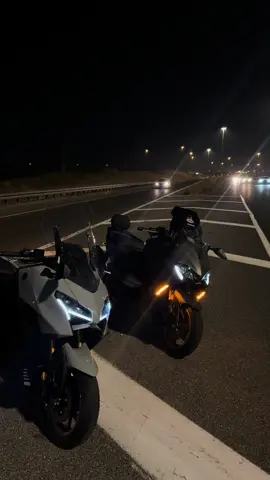 #tmax2025 #tmax560 #bikelife #יפו_עיר_הפשע🔝🔥 #explore 