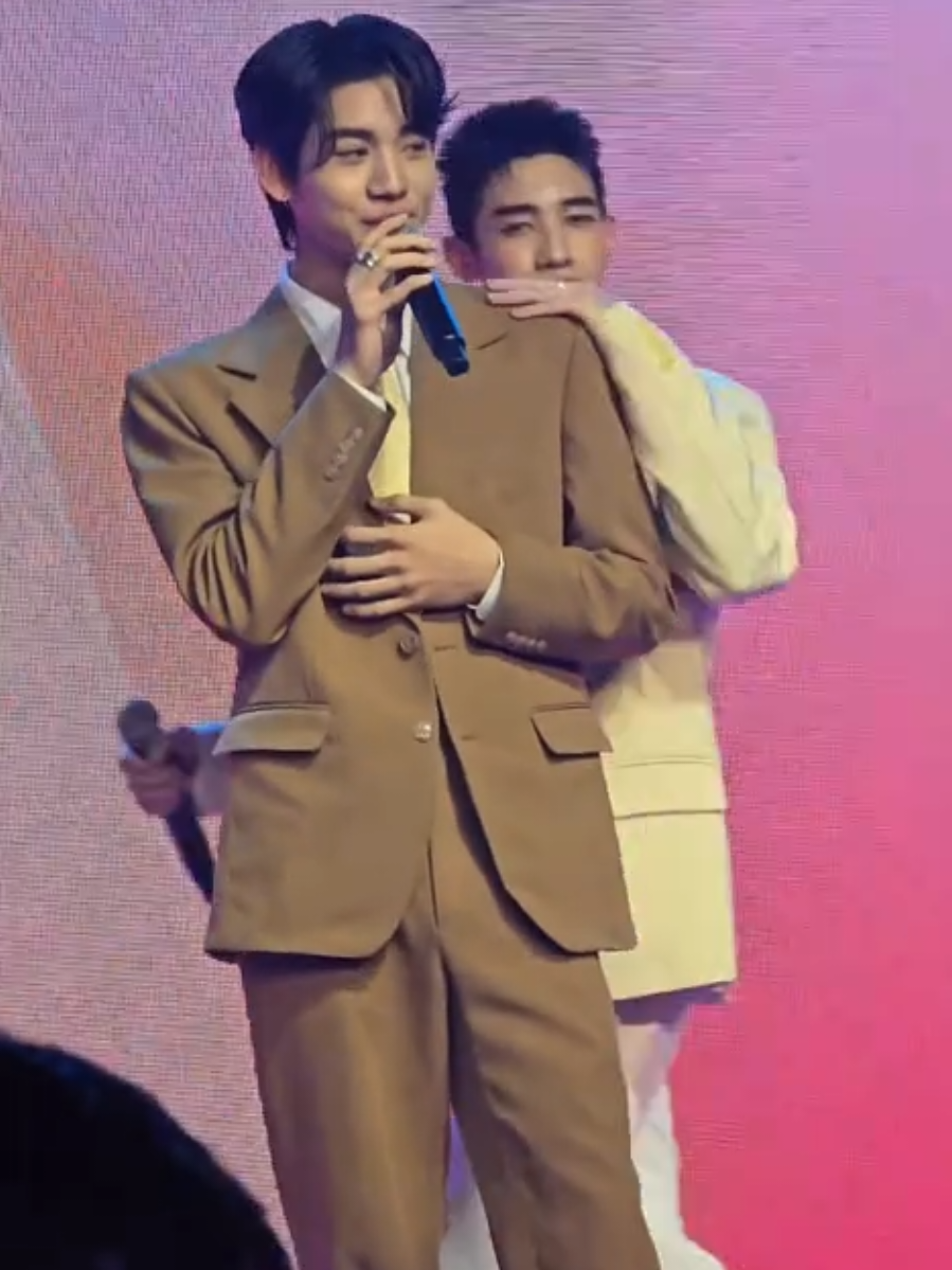 พยายามจะไม่คิดไปไกล แต่ก็ห้ามไม่ได้ทุกที อ๊ายยยยยยย โปรเกรสทำสาววายตายเรียบ ขอโทษเสียงกรีสนะคะ #ProgressPassawish #___progresss___ #แอลม่อนไม่ใช่อัลม่อน #Almondbabybigboy #AlmondProgress 