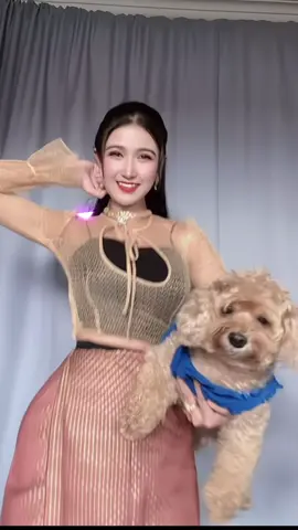 မကတတ် ကတတ်လေး #foryou #foryoupage #shwekainnayi #pets #dance  @Shwe Kain Na Yi  @Shwe Kain Na Yi  @Shwe Kain Na Yi 