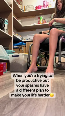 Just one of the many things that make being paralyzed harder🙃🤣 #paralyzed #wheelchairlife #fyp #quadriplegic #musclespasms 