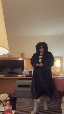 🕺🏽🕺🏽🕺🏽