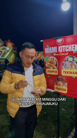 MALAM MINGGU MAKAN PEMPEK DI RUTENG !! MARI KE STAND MAMI KITCHEN. #nttpride🏝🔥 #ruteng_manggarai_flores #pempek 
