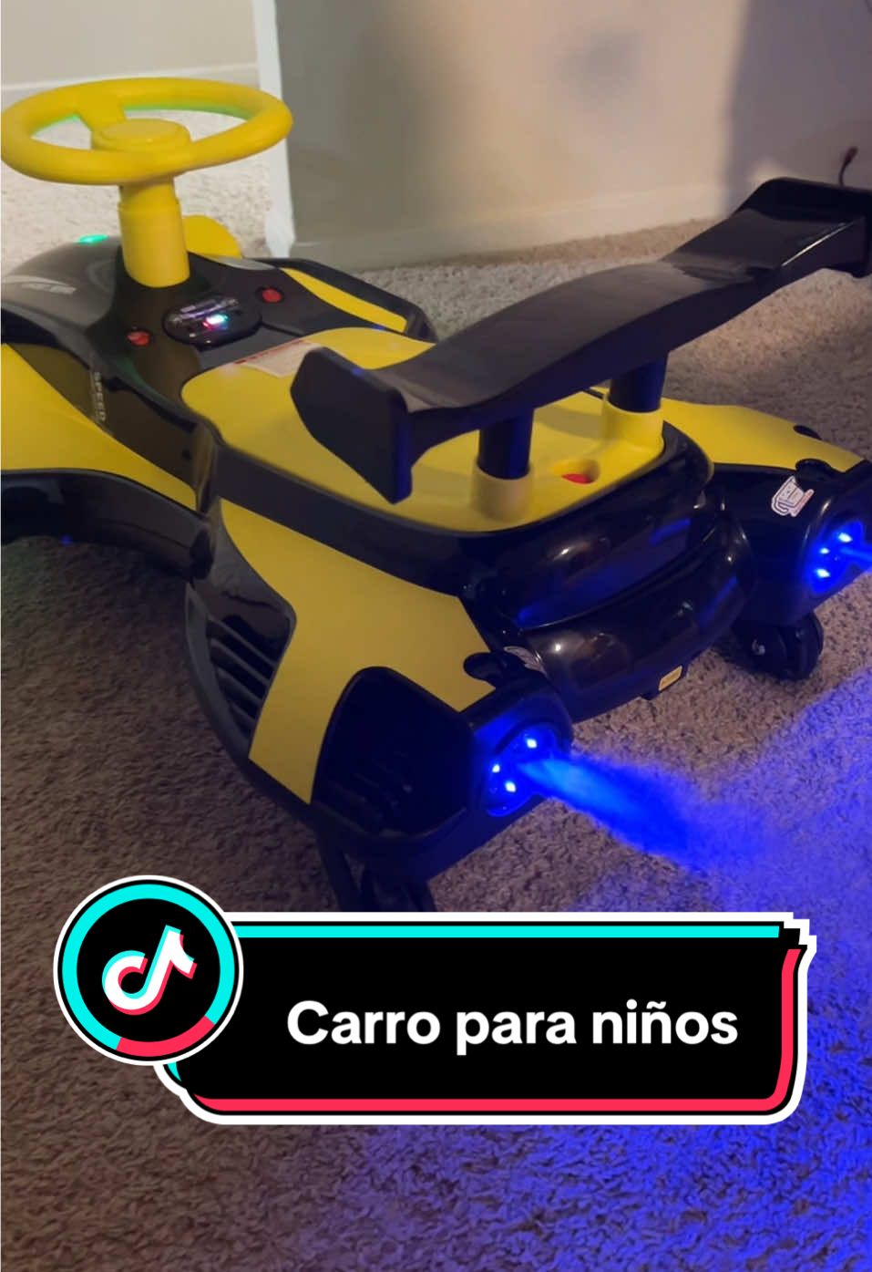 Este carro para niño está Super entretenido, a tu niño le encantará. #car #kids #toys #led #music 
