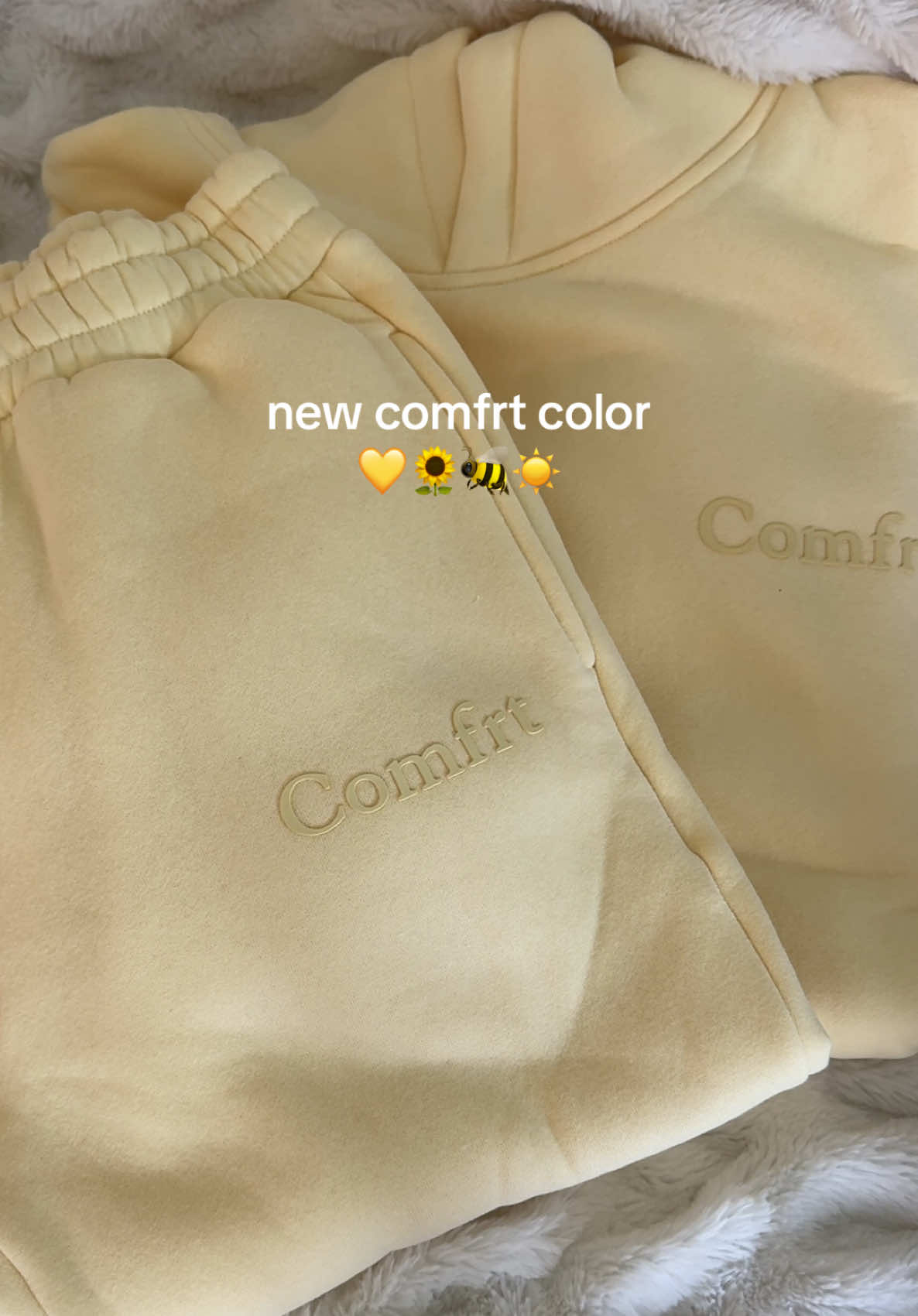 its so happy💛