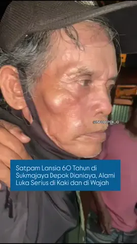 Seorang satpam berusia 60 tahun di Perumahan Griya Kencana, Sukmajaya, Depok, menjadi korban penganiayaan pada Jumat malam (5/9). Insiden ini membuat korban mengalami luka lebam di wajah serta luka serius pada bagian kaki. Peristiwa bermula ketika korban sedang menutup portal utama perumahan yang wajib ditutup setiap pukul 22.00 WIB. Saat itu, seorang pria berboncengan dengan seorang perempuan datang hendak keluar. Korban sempat membuka kembali portal, namun pria tersebut justru tidak terima. Ia turun dari motor dan langsung melakukan pemukulan. Meski perempuan yang dibonceng berusaha melerai, pria tersebut tetap menghajar korban dengan pukulan dan tendangan. Usai kejadian, pria tersebut langsung melarikan diri. Untuk video penganiayaan bisa cek Instagram @infodepok_id #infodepok 