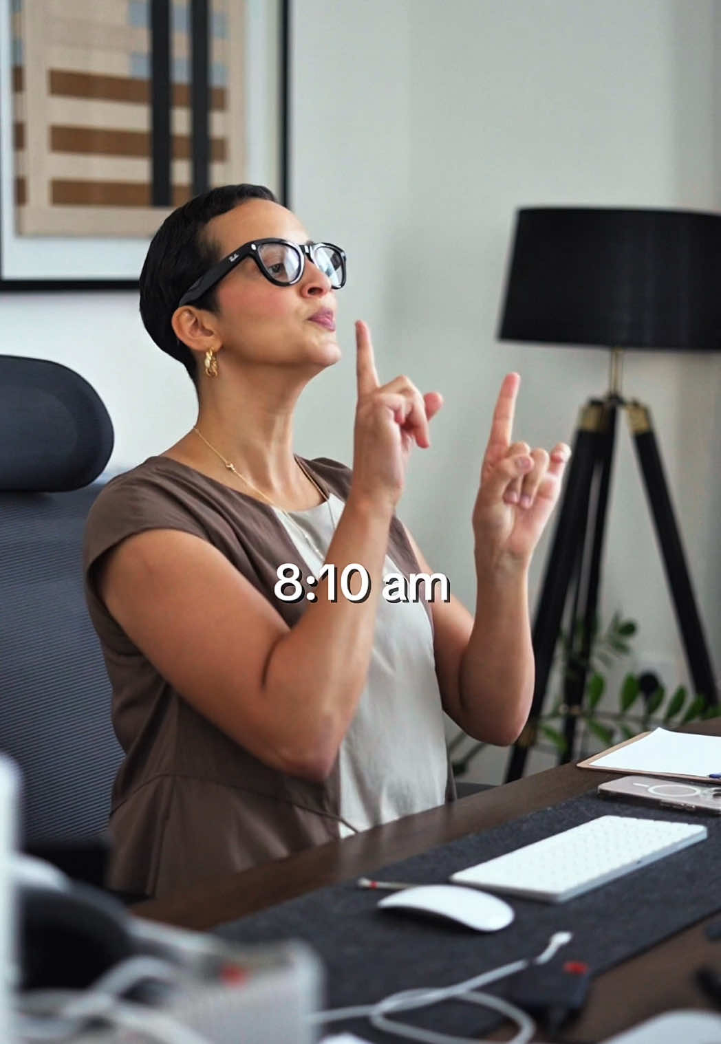 Did I record content, send messages, and stay on track today without constantly grabbing my phone? Yes. Yes I did !  @raybanmeta  #RayBanMetaPartner