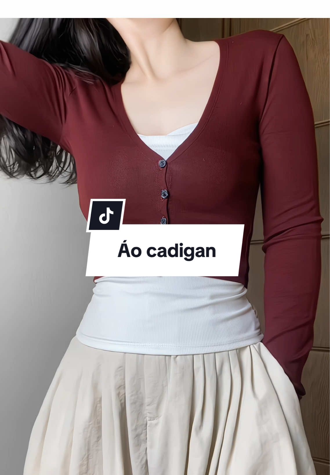 Áo cadigan màu đỏ siuuuu trắng da #aocadigan #xuhuong #aoxinh #Hatho 