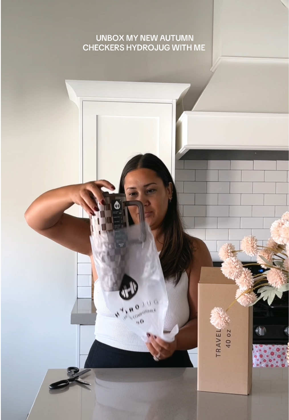 NO WORDS 🫢🫰🏽 favorite print everrrrr and this is my new favorite Hydrojug!! @HYDROJUG #hydrojug #hydrojugtraveler #hydrojugtumbler #checkers #spotlightfinds 
