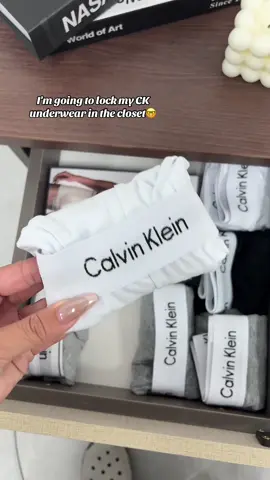 Like it🤓#calvinklein #tiktokmademebuyit #boxer #menswear #calvinkleinboxers 