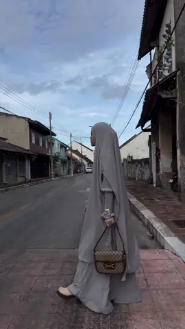 ช่องทางการสั่งซื้อเสื้อ👇🏻💝🕊️ id : @haifa.hijab (ใส่@ด้วยนะคะ) ig: Nurhaifa Madiyah Order with agent 🌍dress  Abaya haifa hijab  Facebook: Watee Sani Instagram: @SANI WATEE WhatsApp : 0610508104 Line : wateesani150255