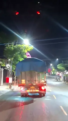 ngeneki sesok esuk ngopi puncak rengit penak koyok e 