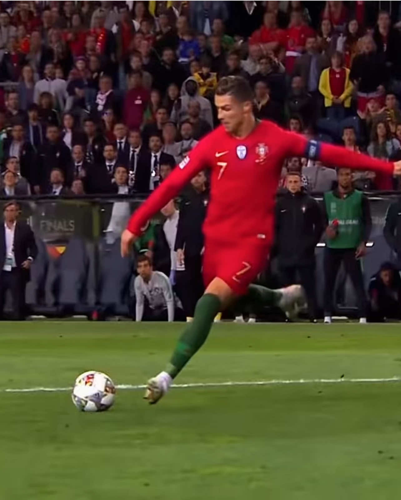 Liệu Ronaldo có thể có hattrick 🔥 #cristianoronaldo #portugal #football #bongda #xuhuong 