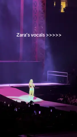 @Zara Larsson #zaralarsson #fyp #concert #vocals #tatemcrae 