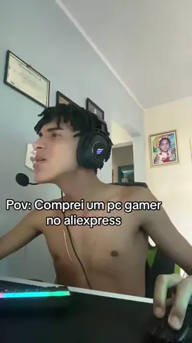 Aquele cara que compra pc no aliexpress 🤣 #gamerbr #techtok #pcgamer 