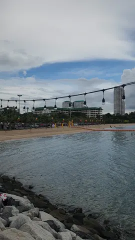 เที่ยวหาดบ้านอำเภอ​   สัตหีบ​  ชลบุรี.. 😻😻😻