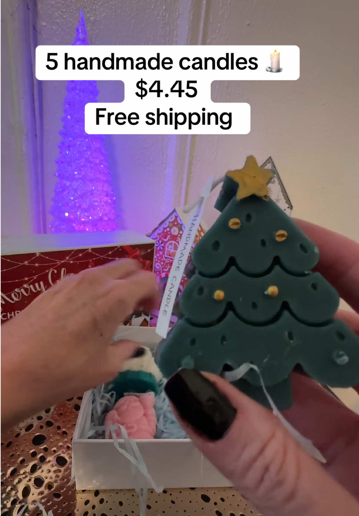 Finish your Christmas shopping right here right now everyone loves candles $4.45 free shipping in a gift box. Good to go make life easier for yourself #ChristmasGift #Candles #Believer #Jesus 