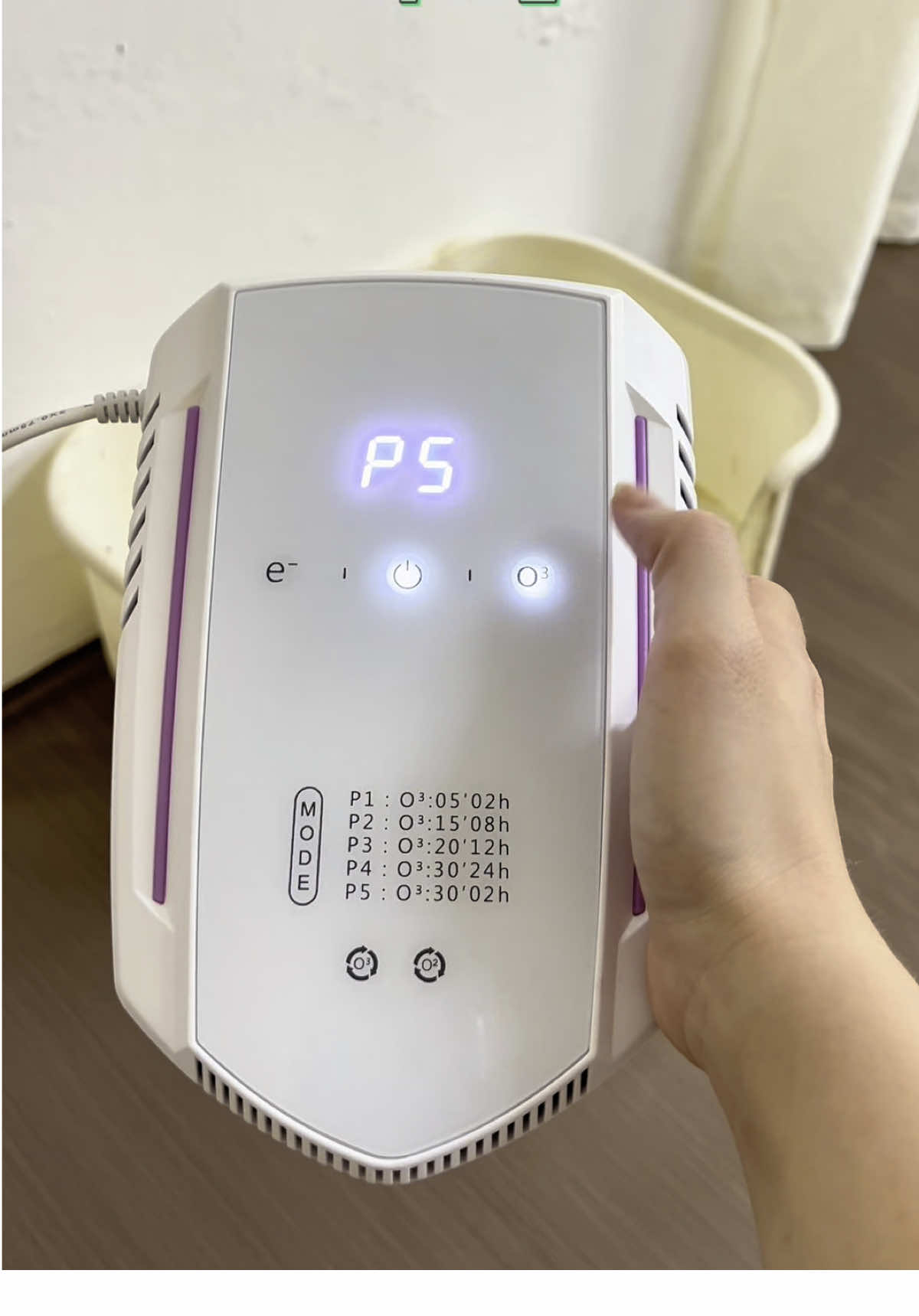 My pets used to make my house stink too... #airpurifier #odoreliminator #odorcontrol #pets #tiktokshopcreatorpicks 