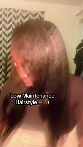 Quick and easy hairstyle for the natural girls 👧🏿. Kinky straight v part wig! Not small head friendly 😩 #vpartwig #kinkystraightwig #lowmaintenancehair #naturalhairstyles #amazonwig 
