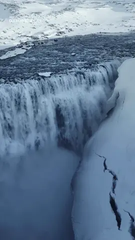 🌍 Iceland in full force. Towering waterfalls, raw landscapes, and the #Mavic4Pro capturing it all in breathtaking detail. With 4/3 CMOS imaging, 4K/60fps HDR video, and extended flight time, every drop and every ridge is rendered with cinematic clarity. When nature goes big, your drone has to go bigger. 🚀 📸 Shot by @dani.guindo #IcelandAdventures #WaterfallViews #CinematicDrone #DronePhotography #EpicLandscapes